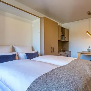 Nicetostay Aparthotel